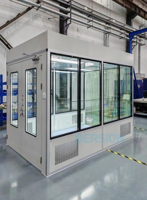 quality Construction Efficiency Advantages Clean Room Garment Cabinet with 99.99% Filter Efficiency and Windows factory