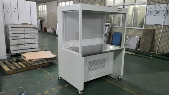 HEPA/ULPA Filtration Systems ISO Class 5 (Class 100) Workbench